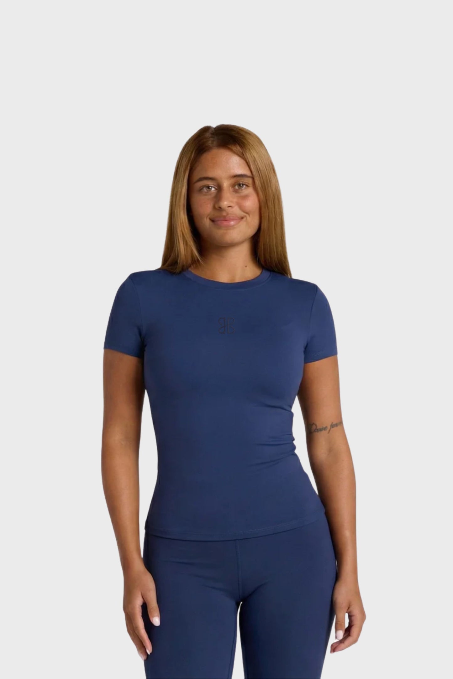 Formé Embossed Icon Top Short Sleeve